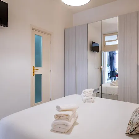 Jasmine - Relax And Comfort In Apartment Bari